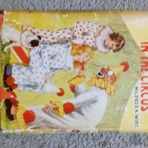 The brownie Scouts in the circus book